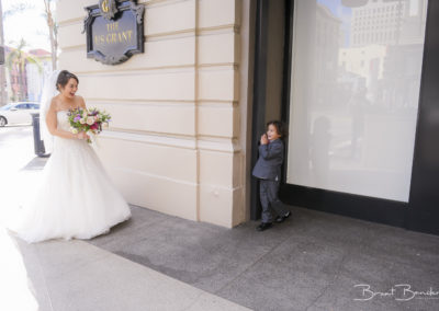 wedding first look with kids creative brant bender photography