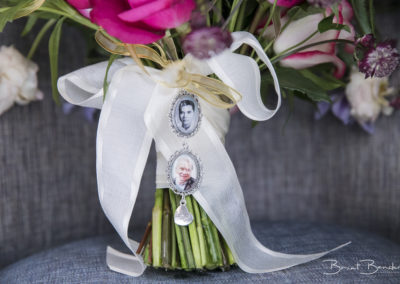 sentimental charms on bouquet brant bender photography